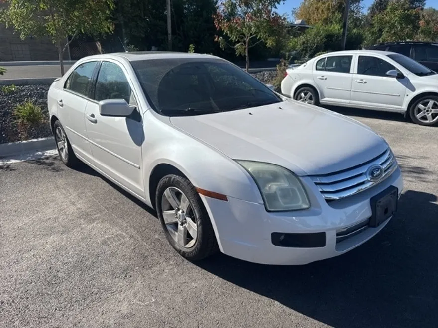 2009 Ford Fusion SE V6 photo 1