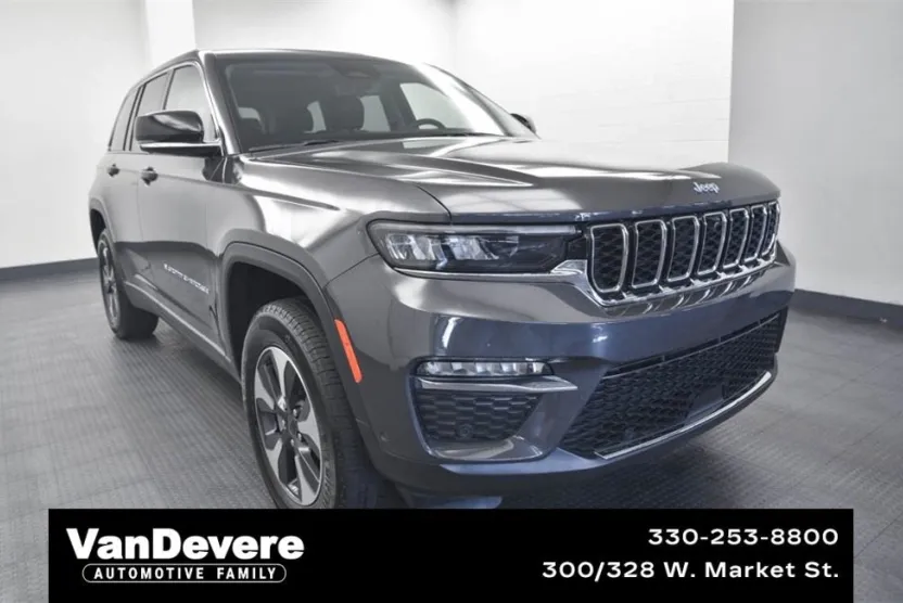 2023 Jeep Grand Cherokee 4xe photo 1