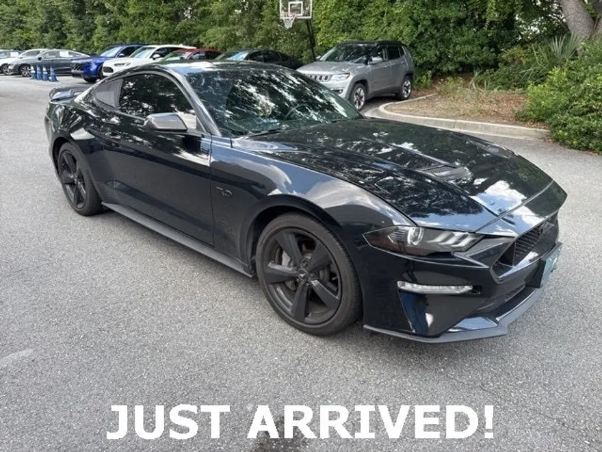 2022 Ford Mustang GT Premium photo 1