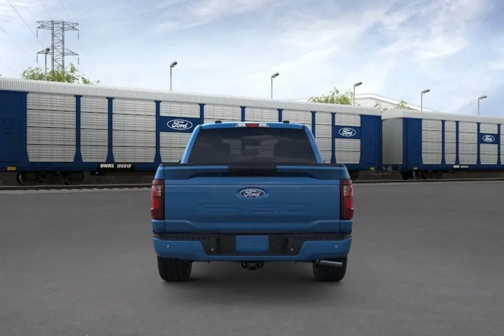 2025 Ford F-150 STX photo 1