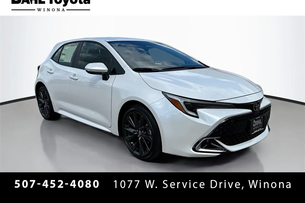 2025 Toyota Corolla XSE photo 1