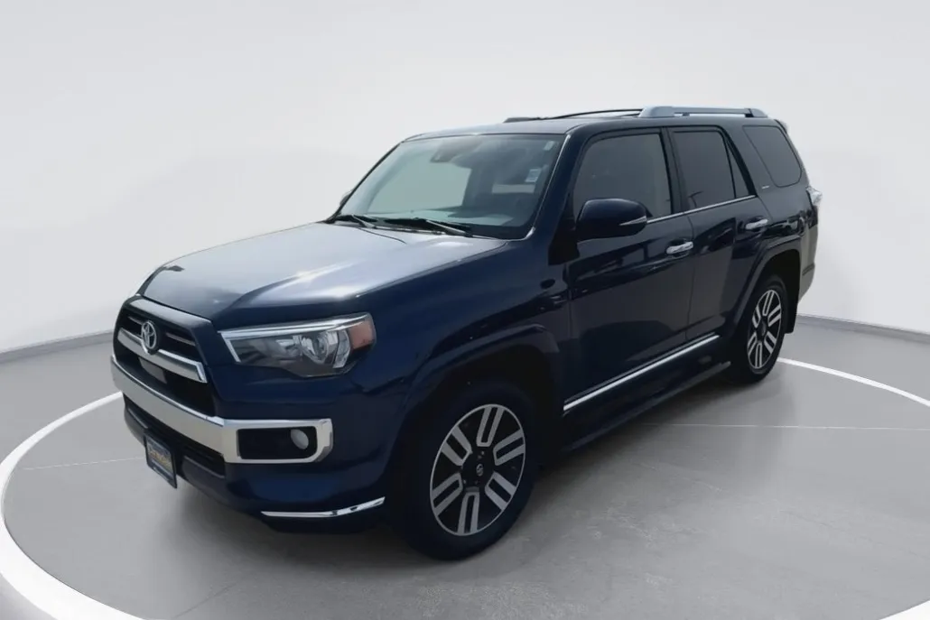 2020 Toyota 4Runner Limited photo 1