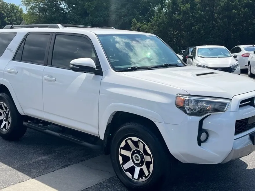 2020 Toyota 4Runner TRD Off-Road Premium photo 1