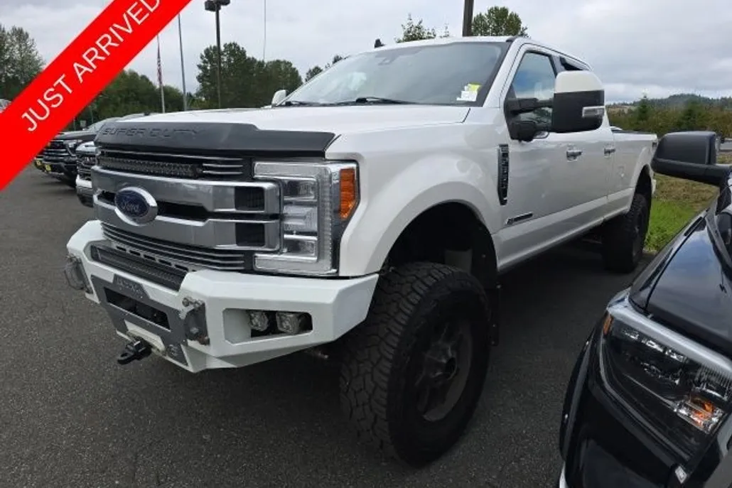 2019 Ford F-350 Limited photo 1