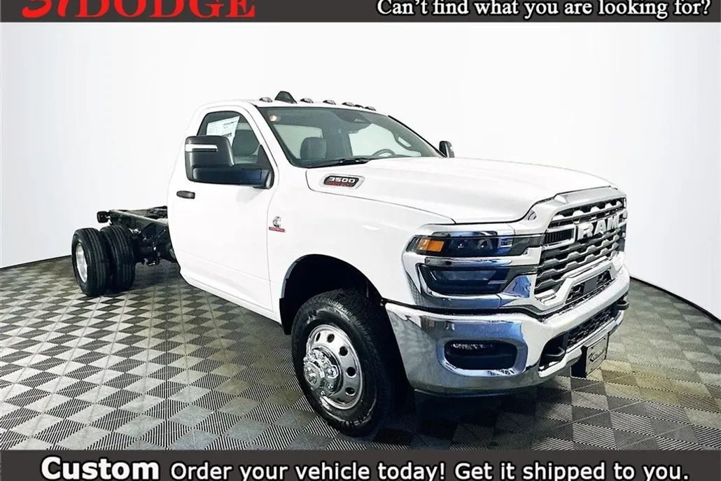 2025 Ram 3500 Tradesman photo 1