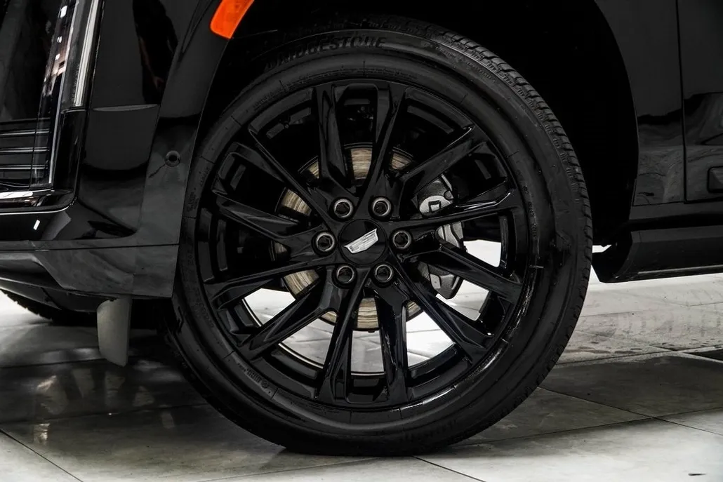 2024 Cadillac Escalade ESV Sport Platinum photo 1