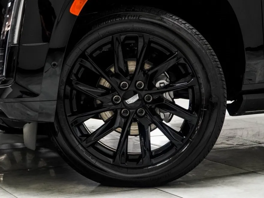 2024 Cadillac Escalade ESV Sport Platinum photo 1