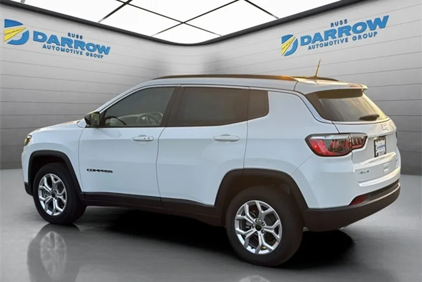 2025 Jeep Compass Latitude photo 1