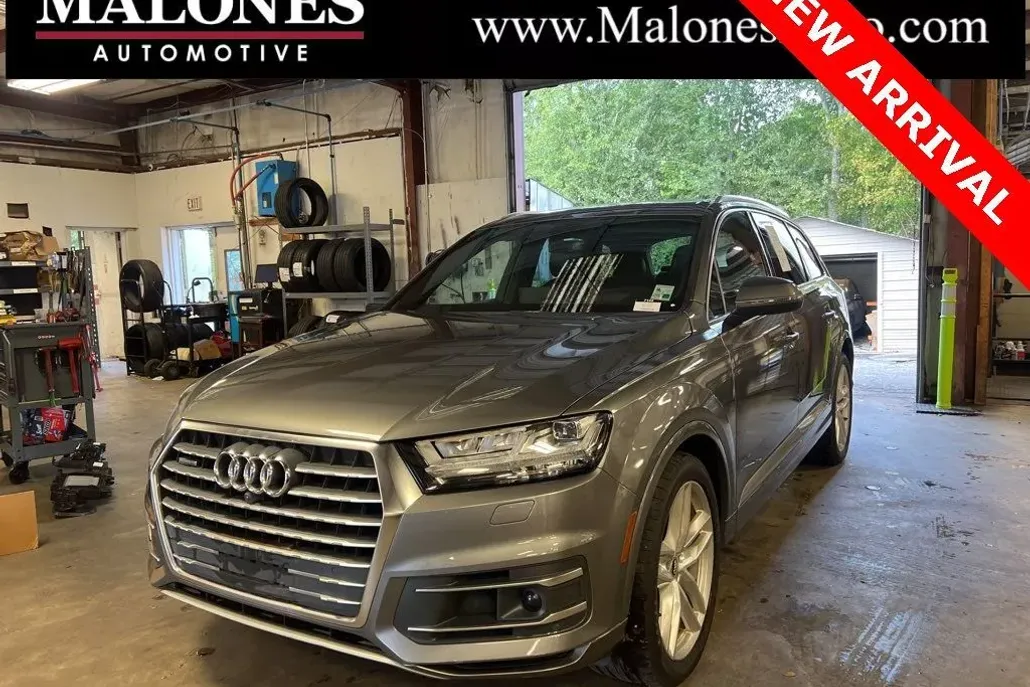 2017 Audi Q7 3.0T Prestige photo 1