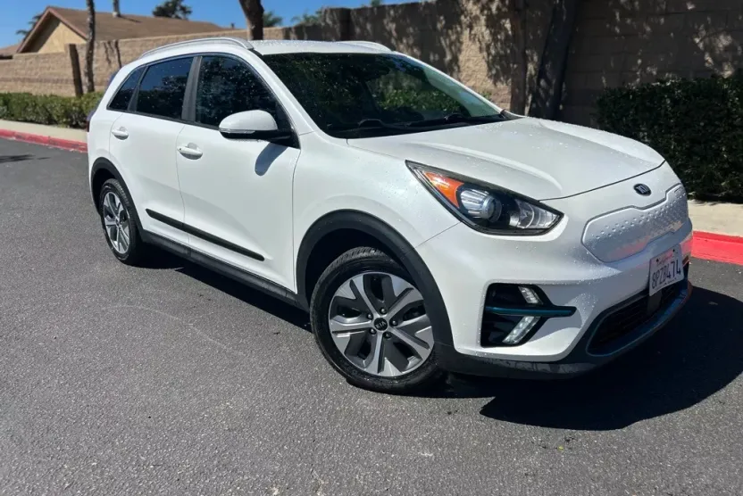 2019 Kia Niro EV EX photo 1