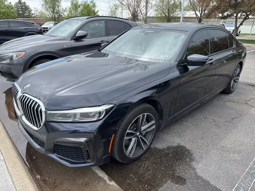 2020 Bmw 750i xDrive Sedan photo 1