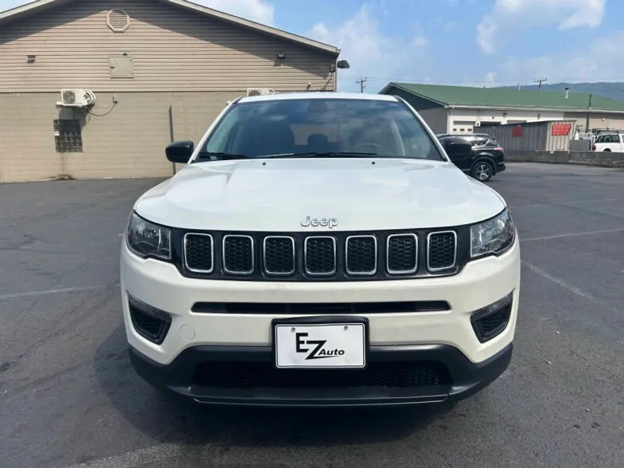 2020 Jeep Compass Sport photo 1