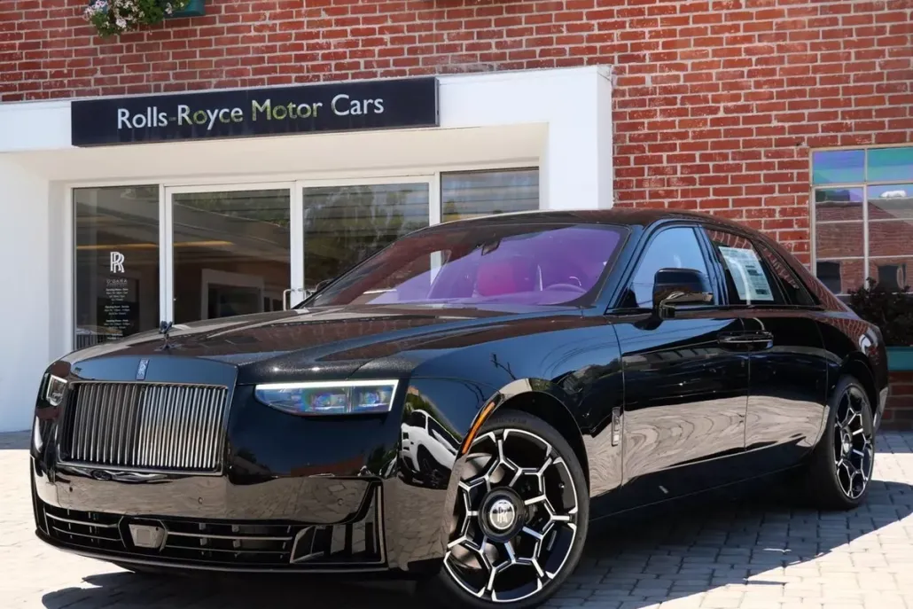 2025 Rolls Royce Ghost Black Badge photo 1