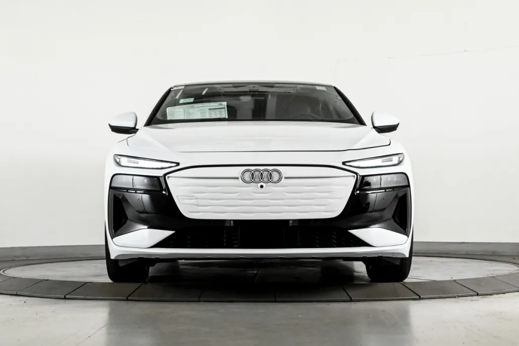 2025 Audi A6 Quattro Premium Plus photo 1