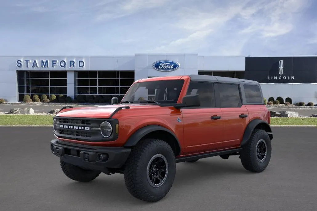 2024 Ford Bronco Black Diamond photo 1