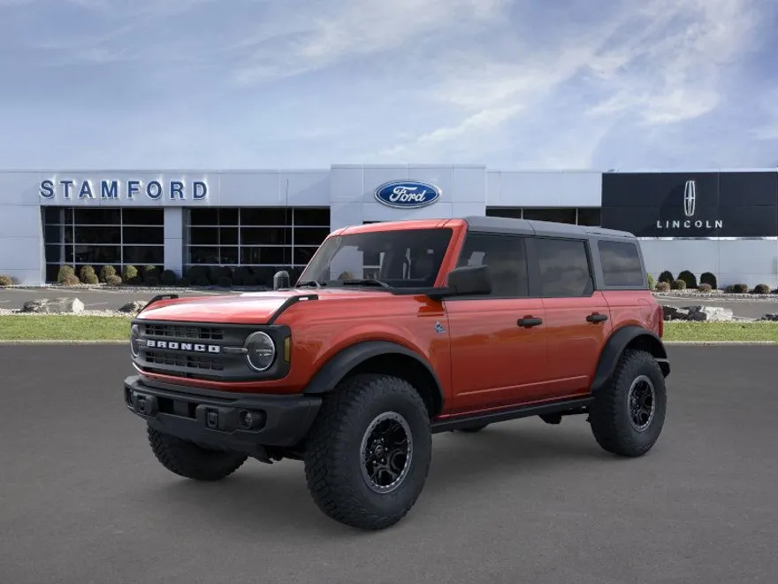 2024 Ford Bronco Black Diamond photo 1