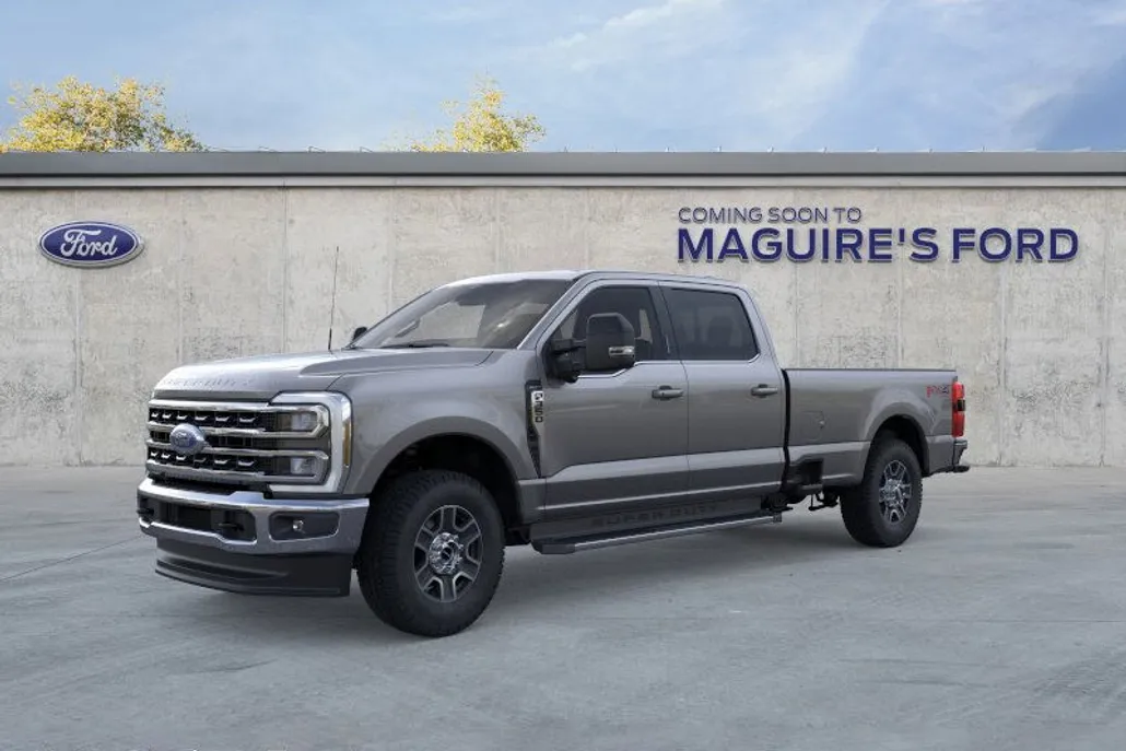 2026 Ford F-350 Lariat photo 1