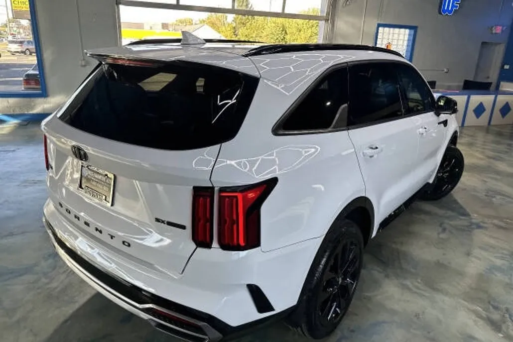 2021 Kia Sorento SX photo 1