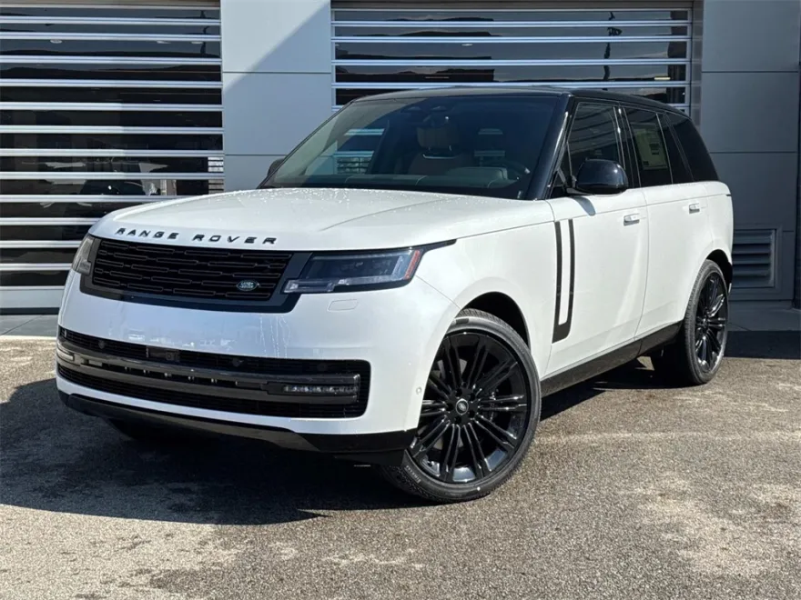 2025 Land Rover Range Rover SE photo 1