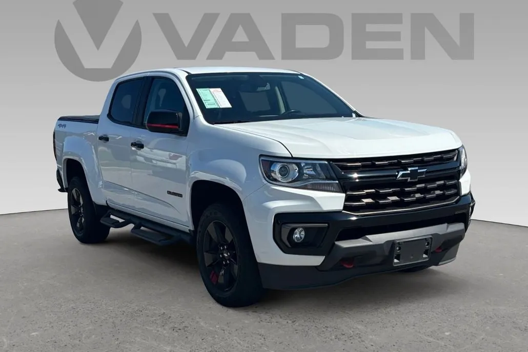 2022 Chevrolet Colorado LT photo 1