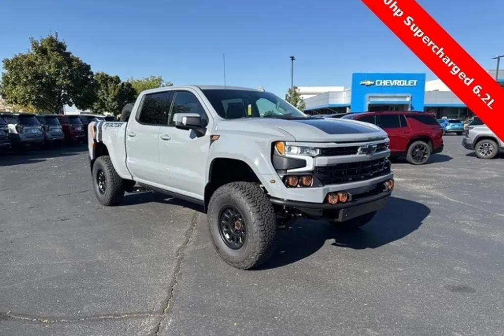 2025 Chevrolet Silverado 1500 LTZ photo 1