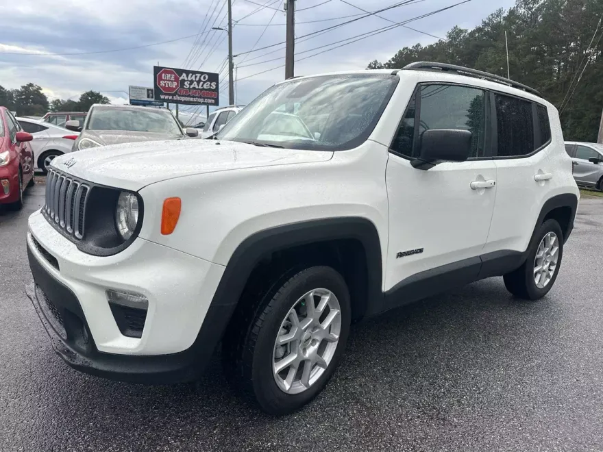 2022 Jeep Renegade Latitude photo 1
