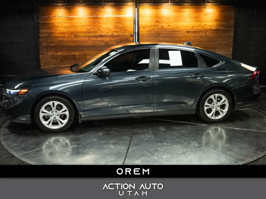 2024 Honda Accord LX photo 1