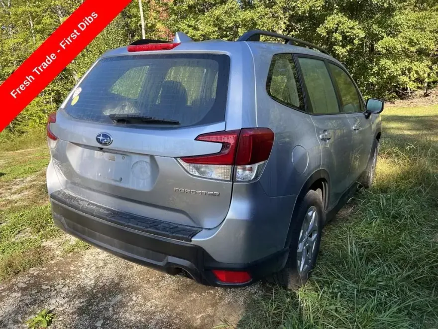2019 Subaru Forester Base photo 1