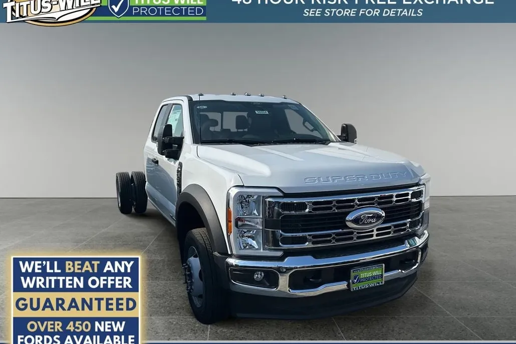 2025 Ford F-550 photo 1
