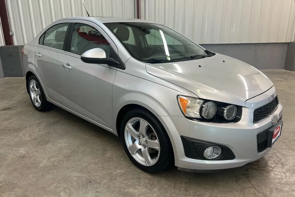 2012 Chevrolet Sonic LTZ photo 1