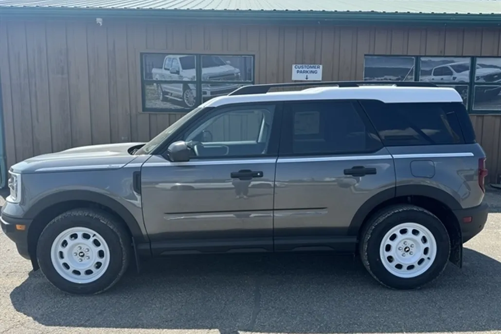 2024 Ford Bronco Sport Heritage photo 1
