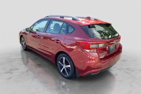2023 Subaru Impreza Premium photo 3