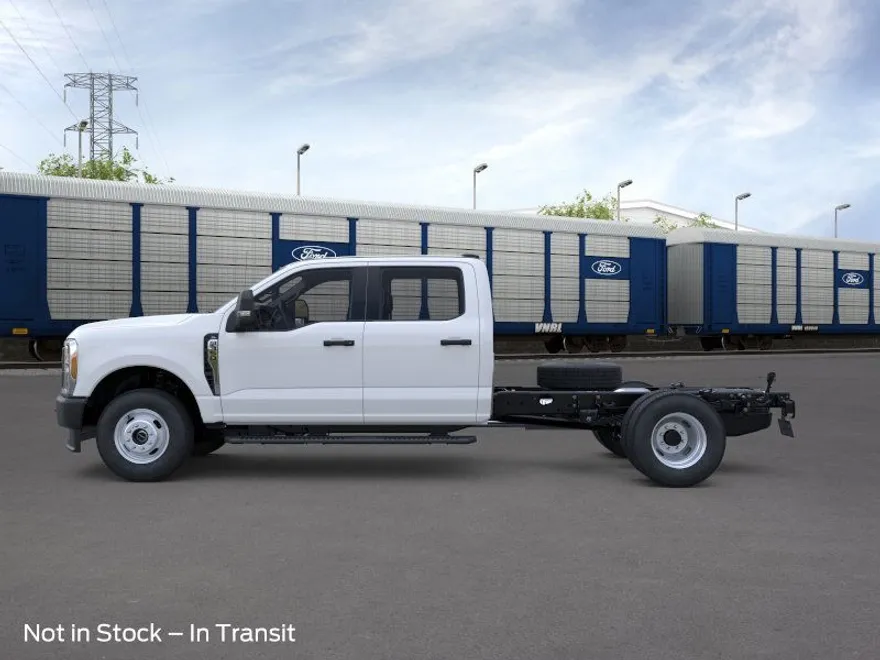 2026 Ford F-350 photo 1