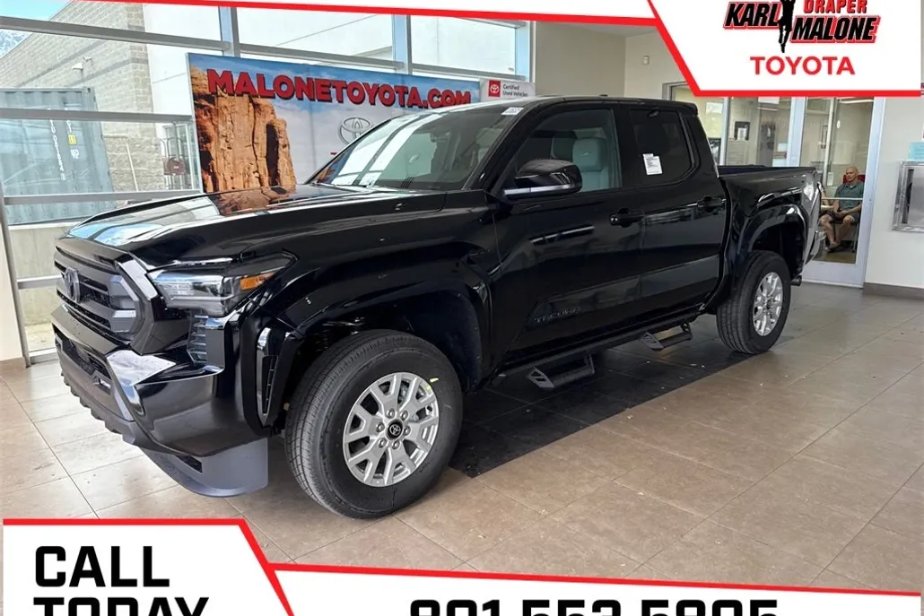 2025 Toyota Tacoma SR5 photo 1