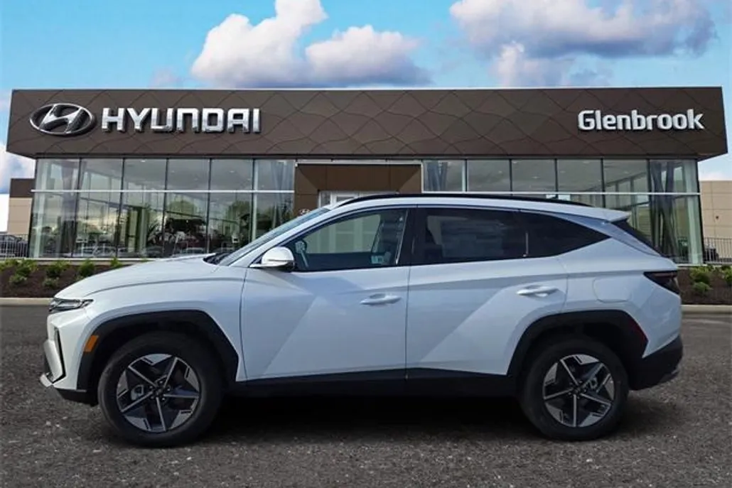 2025 Hyundai Tucson SEL Convenience photo 1