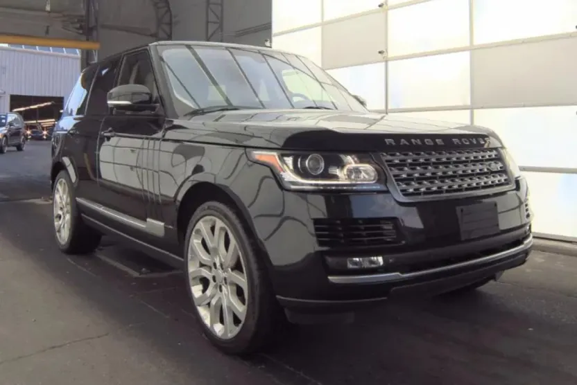 2015 Land Rover Range Rover SuperCharged photo 1