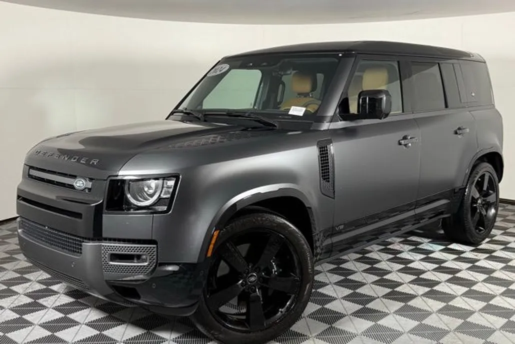 2024 Land Rover Defender 110 Carpathian Edition photo 1