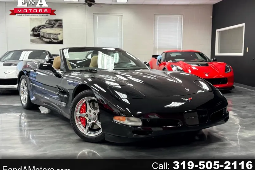 2001 Chevrolet Corvette photo 1