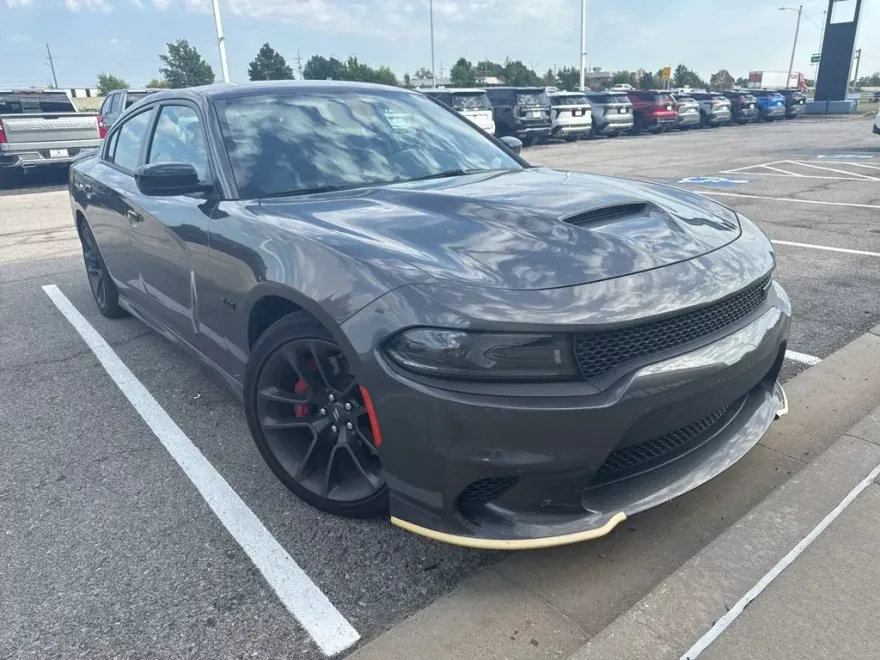 2023 Dodge Charger R/T photo 1