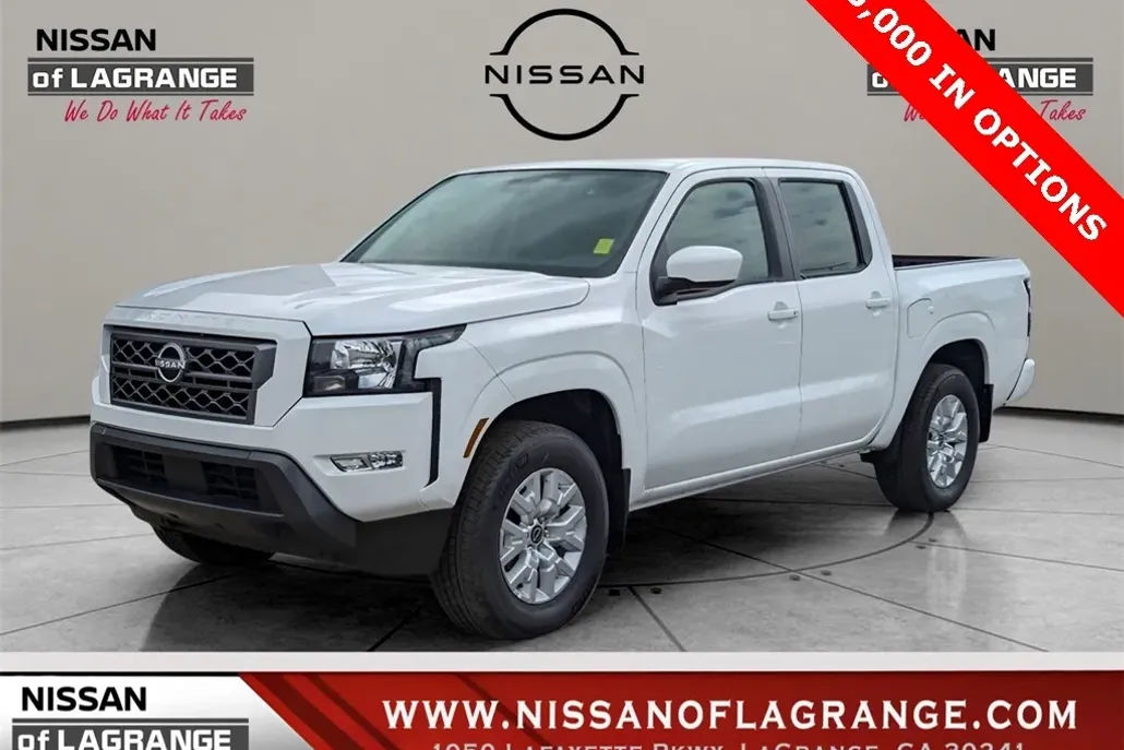 2024 Nissan Frontier SV photo 1
