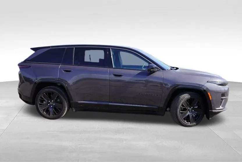 2024 Jeep Wagoneer S Launch Edition photo 1