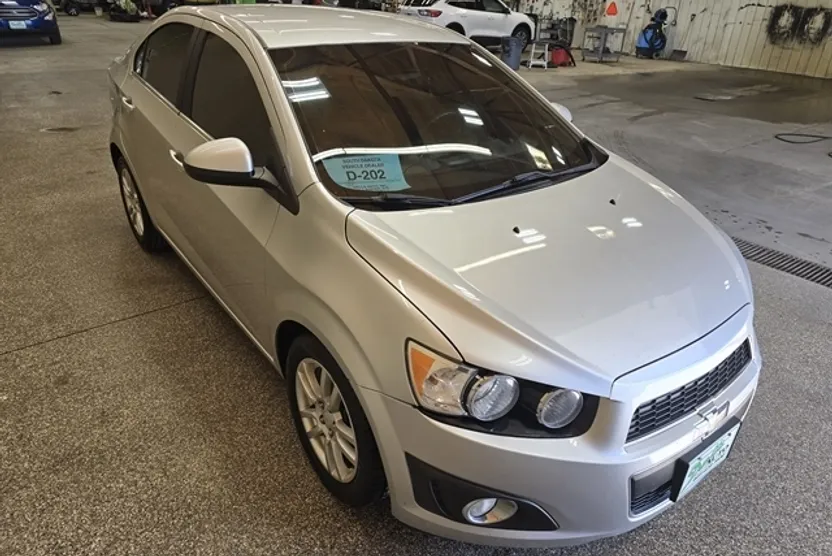 2012 Chevrolet Sonic LT photo 1