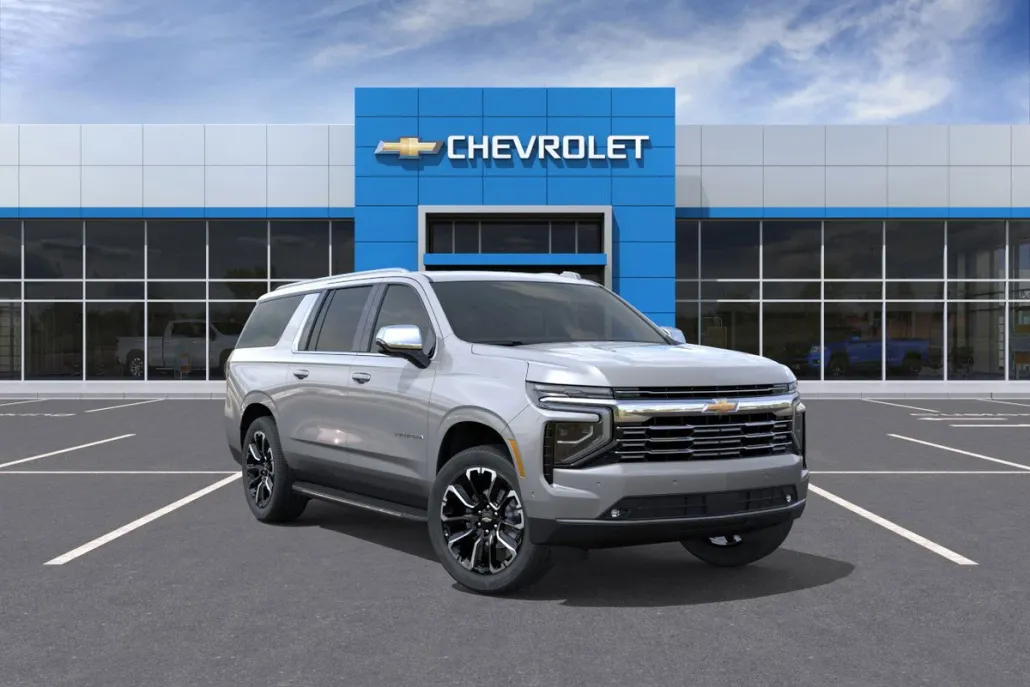 2025 Chevrolet Suburban Premier photo 1