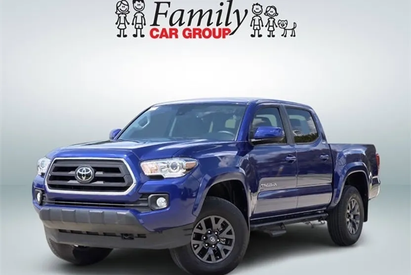 2023 Toyota Tacoma SR5 V6 photo 1