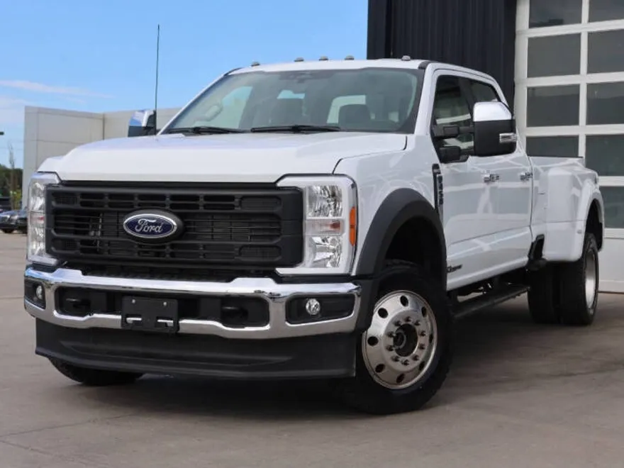 2023 Ford F-450 XL photo 1