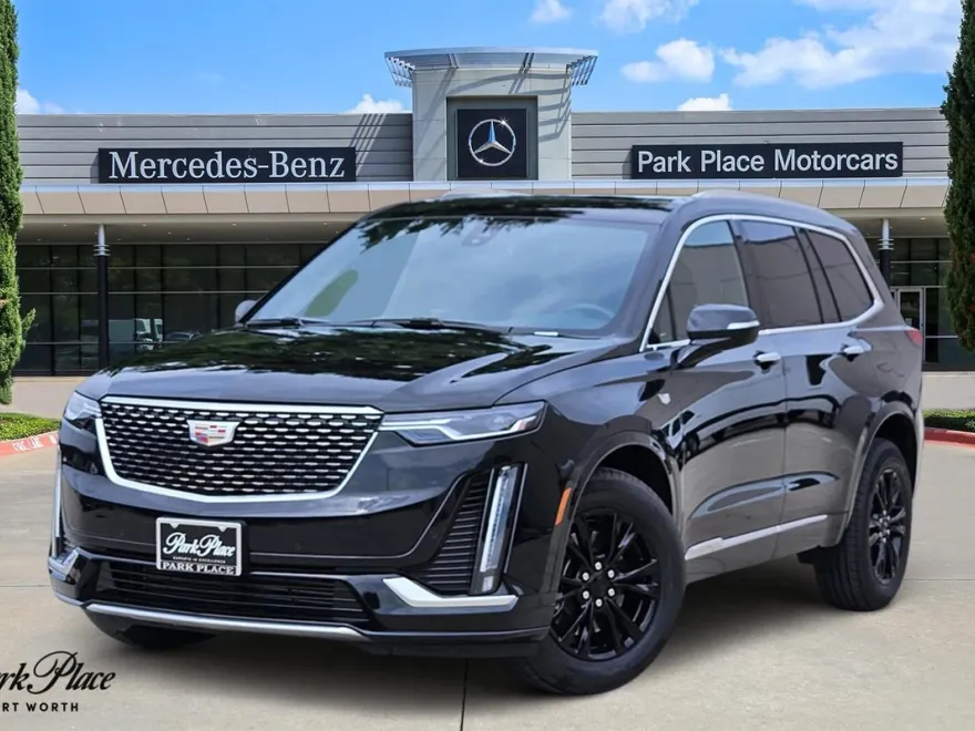 2025 Cadillac XT6 Luxury photo 1