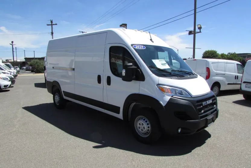 2025 Ram ProMaster 2500 photo 1