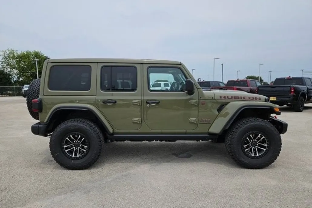 2025 Jeep Wrangler Rubicon X photo 1