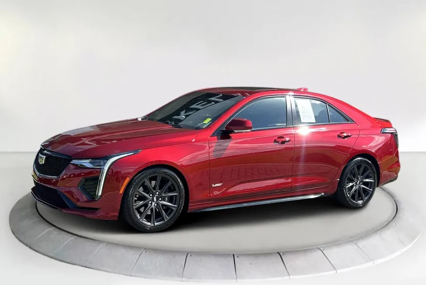 2023 Cadillac CT4 photo 1