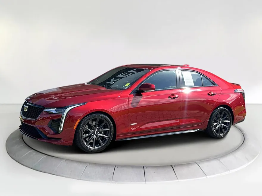 2023 Cadillac CT4 photo 1